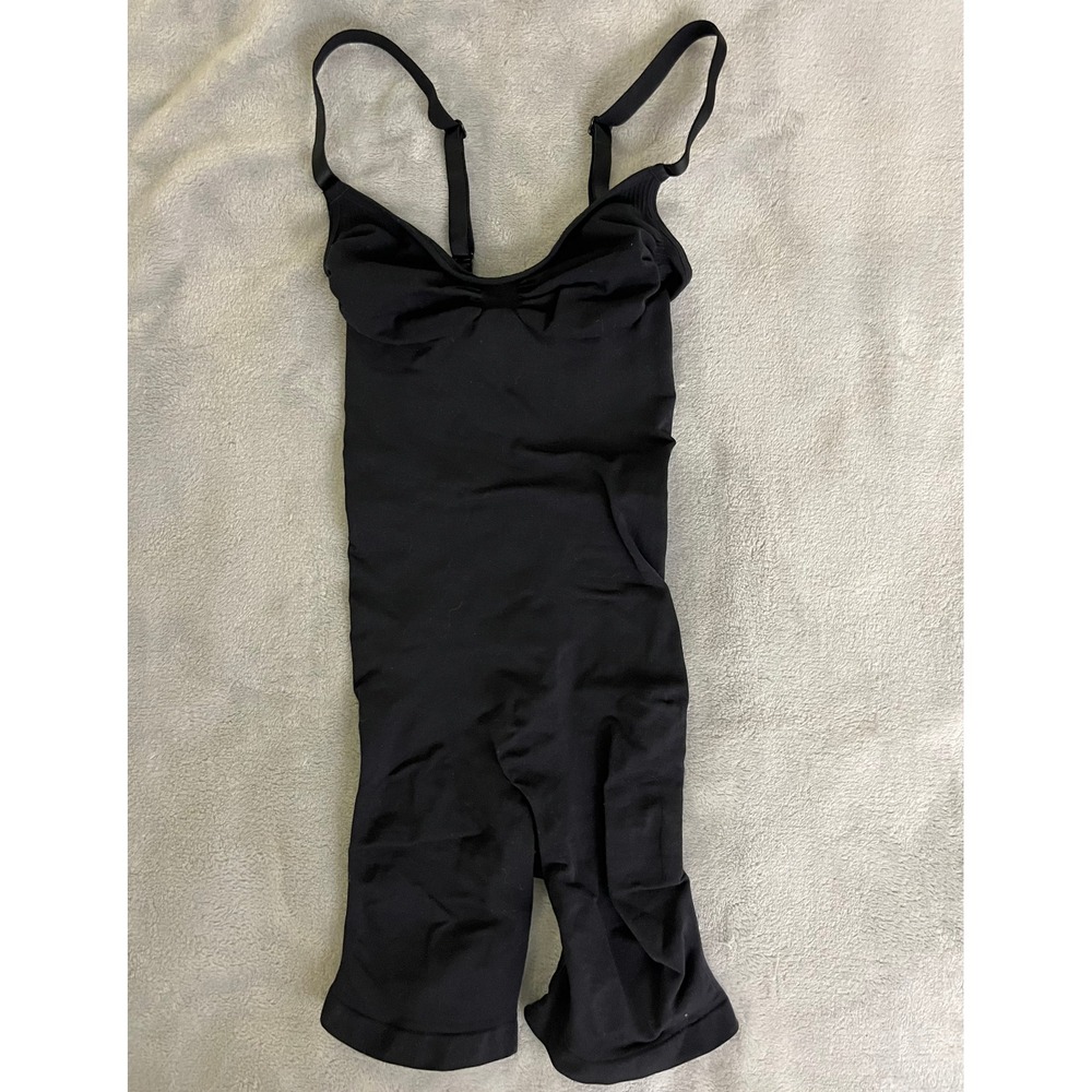 Skims Small Seamless Sculpt Mid Thigh Shorts Onyx Bodysuit BBL Butt Lifting NWOT